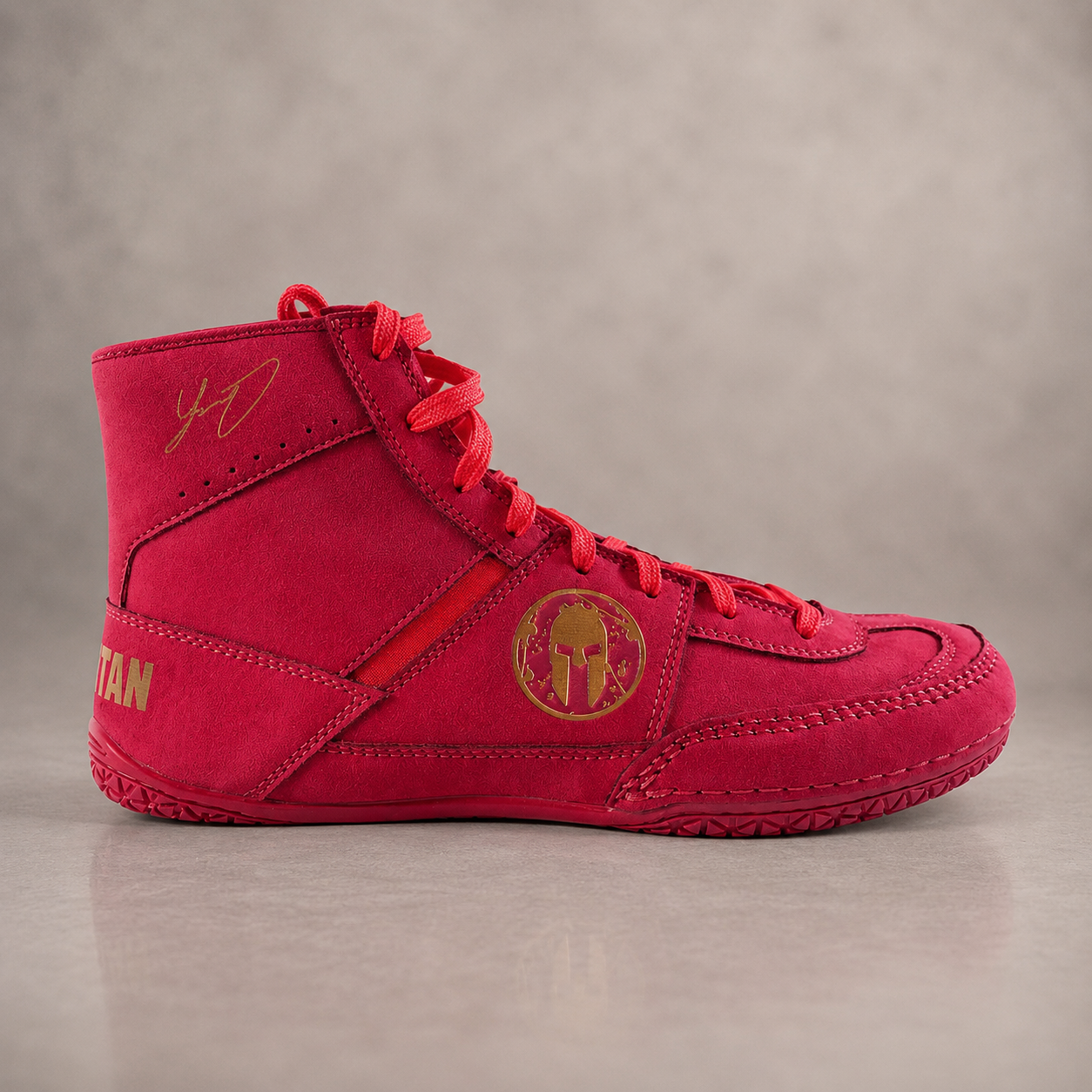 Exclusive YIANNI Premiere - Red