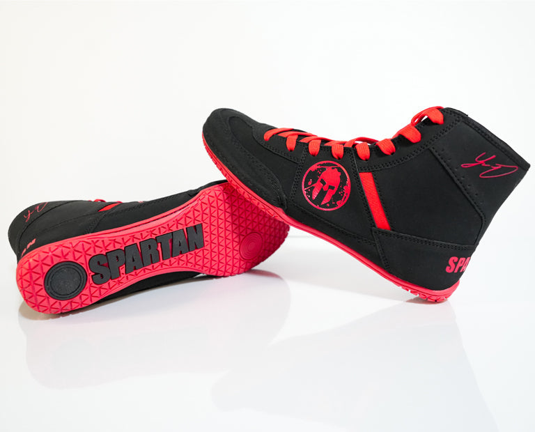 YIANNI Premiere Wrestling Shoe - Black/Red